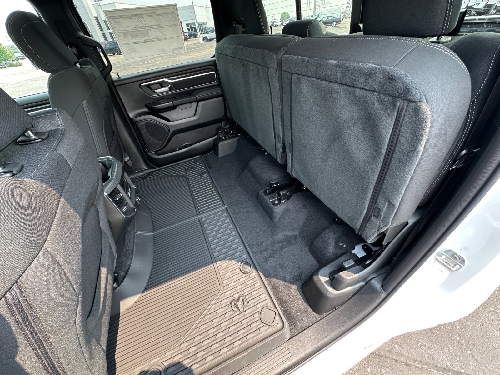 New 2026 RAM 1500 4x4 Crew Cab image 35