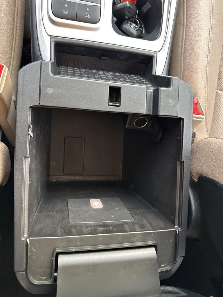 Used 2020 Ford Explorer Limited image 32