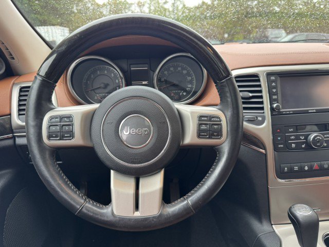 Used 2012 Jeep Grand Cherokee Overland Summit AWD/4WD image 26