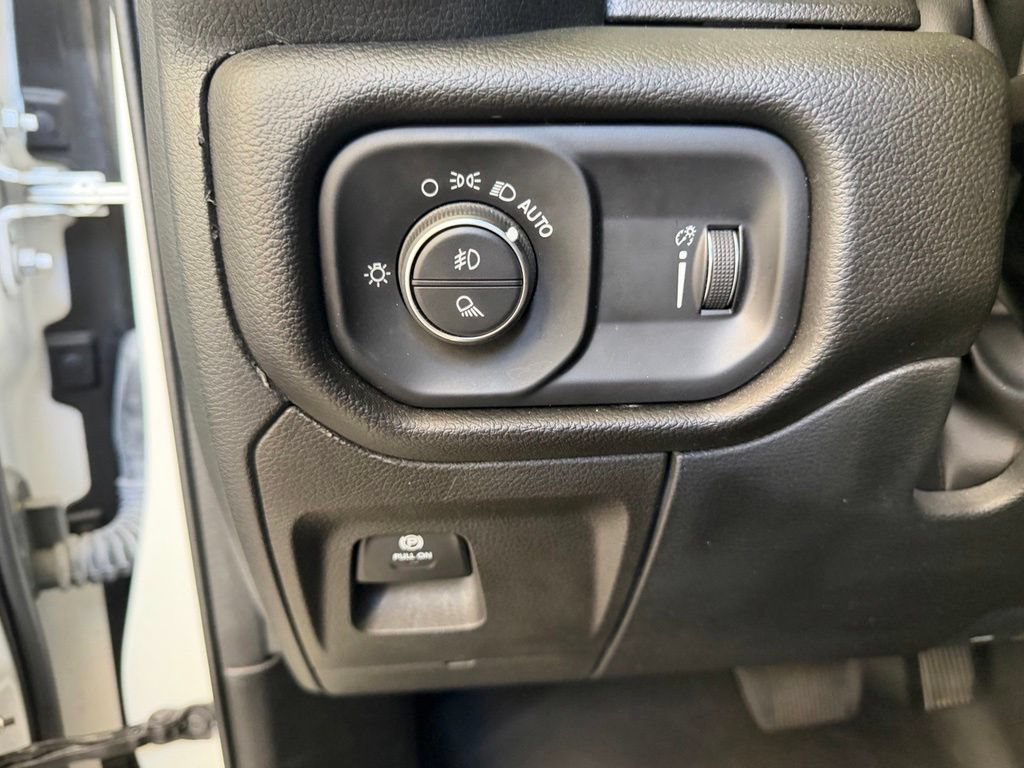Used 2023 RAM 1500 Big Horn w/ Trailer Tow Group RWD image 40