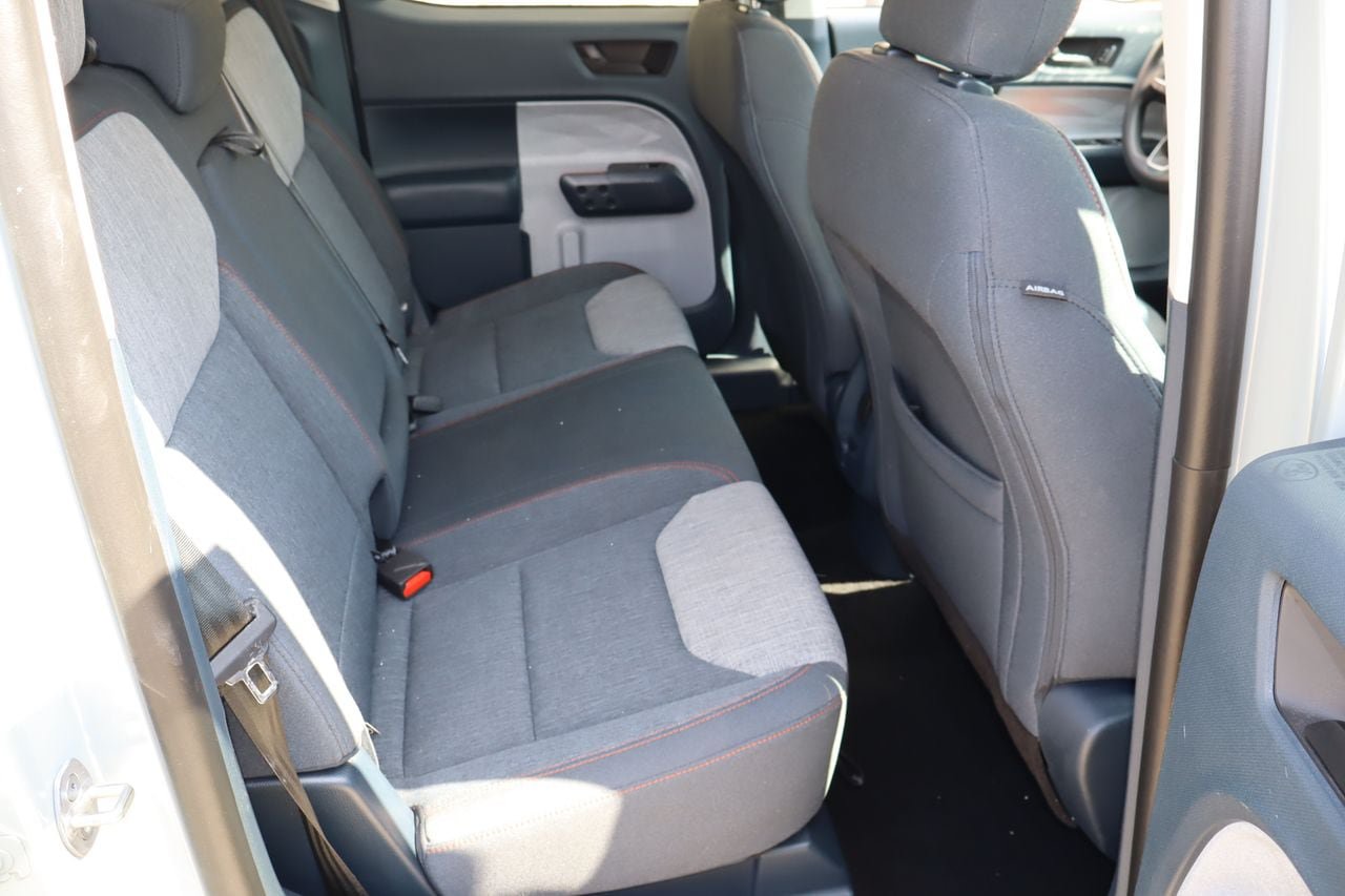 Used 2022 Ford Maverick XLT FWD image 17