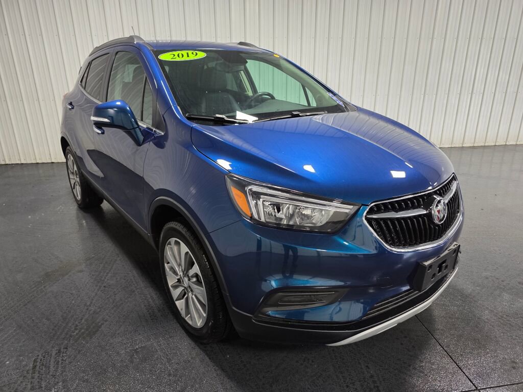 Used 2019 Buick Encore Preferred w/ Safety Package AWD/4WD image 2