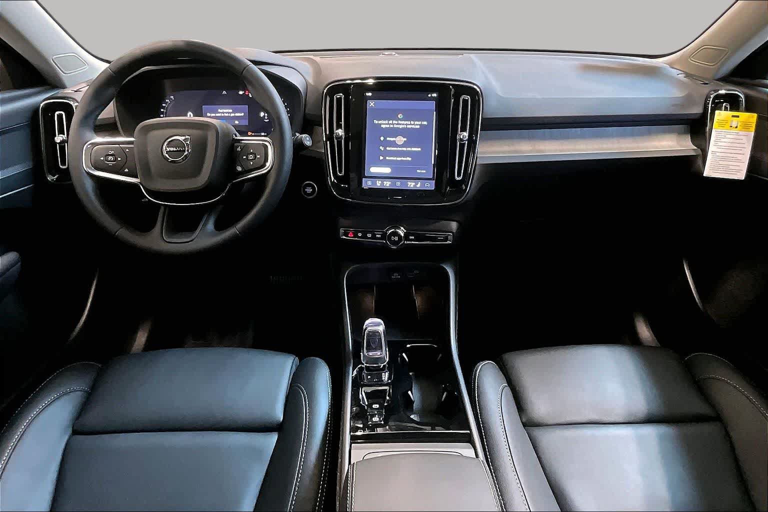 New 2026 Volvo XC40 B5 Plus w/ Protection Package Premier AWD/4WD image 7