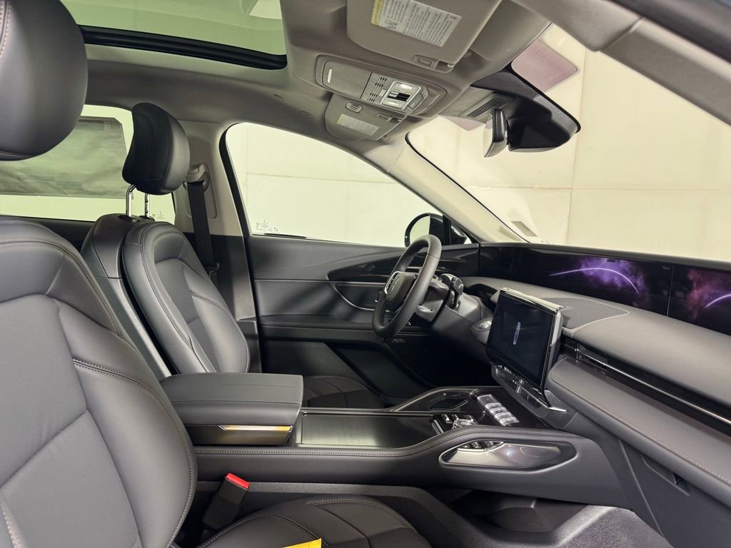 New 2026 Lincoln Nautilus Premier w/ Equipment Group 102A AWD/4WD image 14