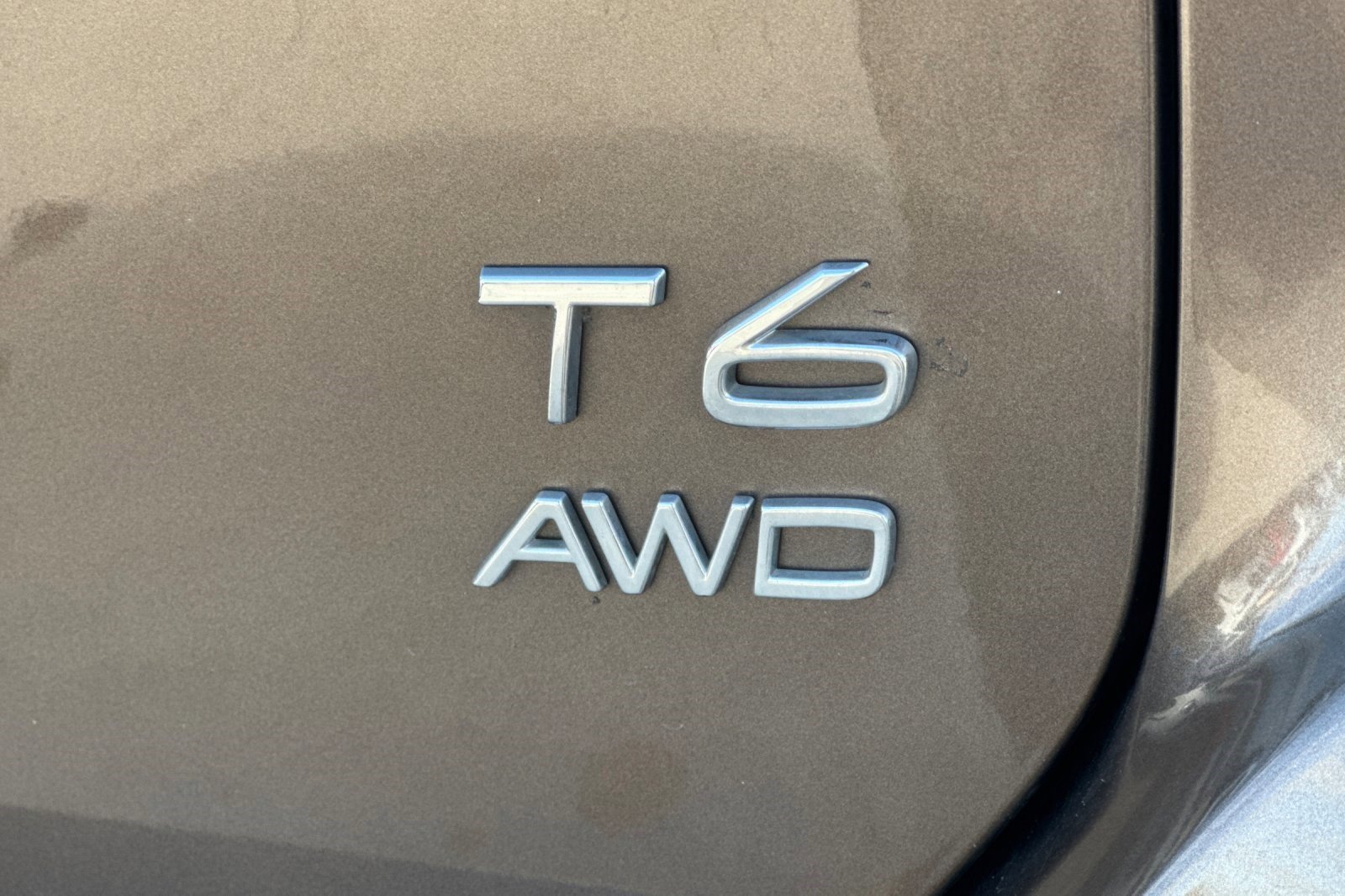 Used 2015 Volvo XC60 T6 Platinum AWD/4WD image 24