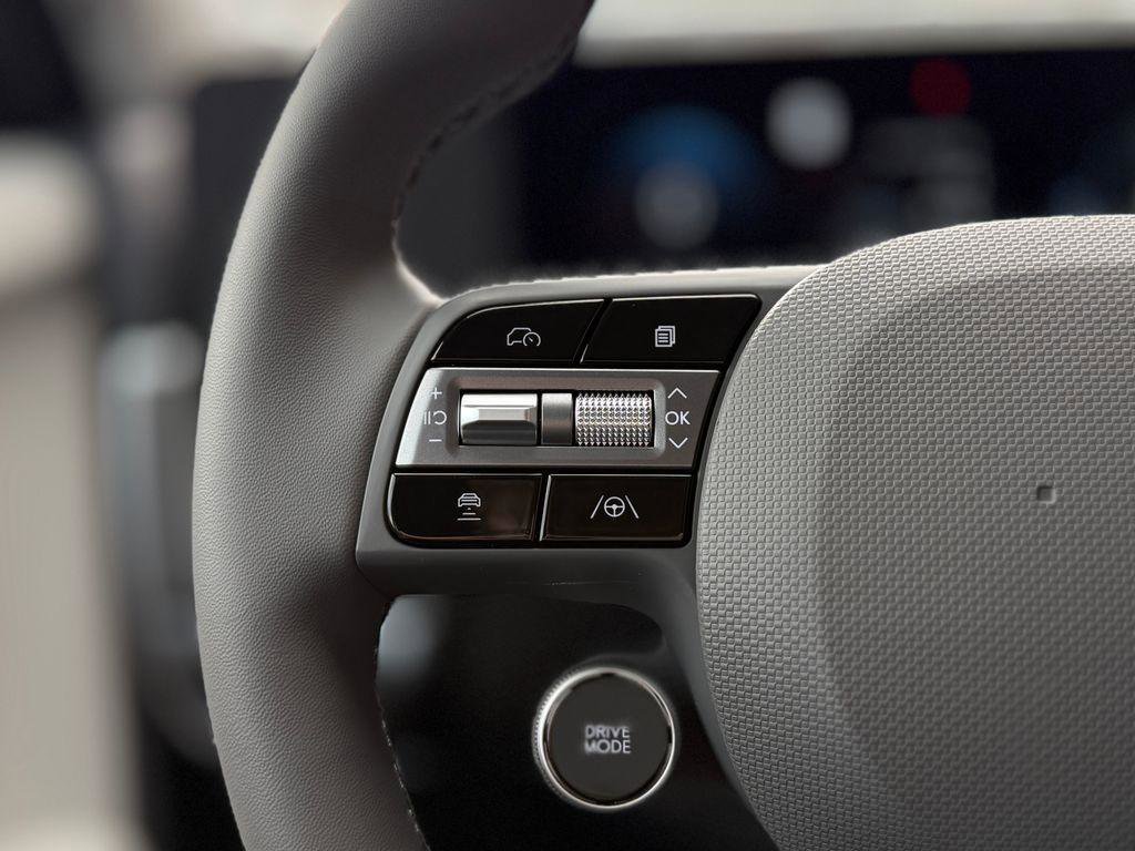 New 2026 Hyundai Ioniq 5 SE image 8