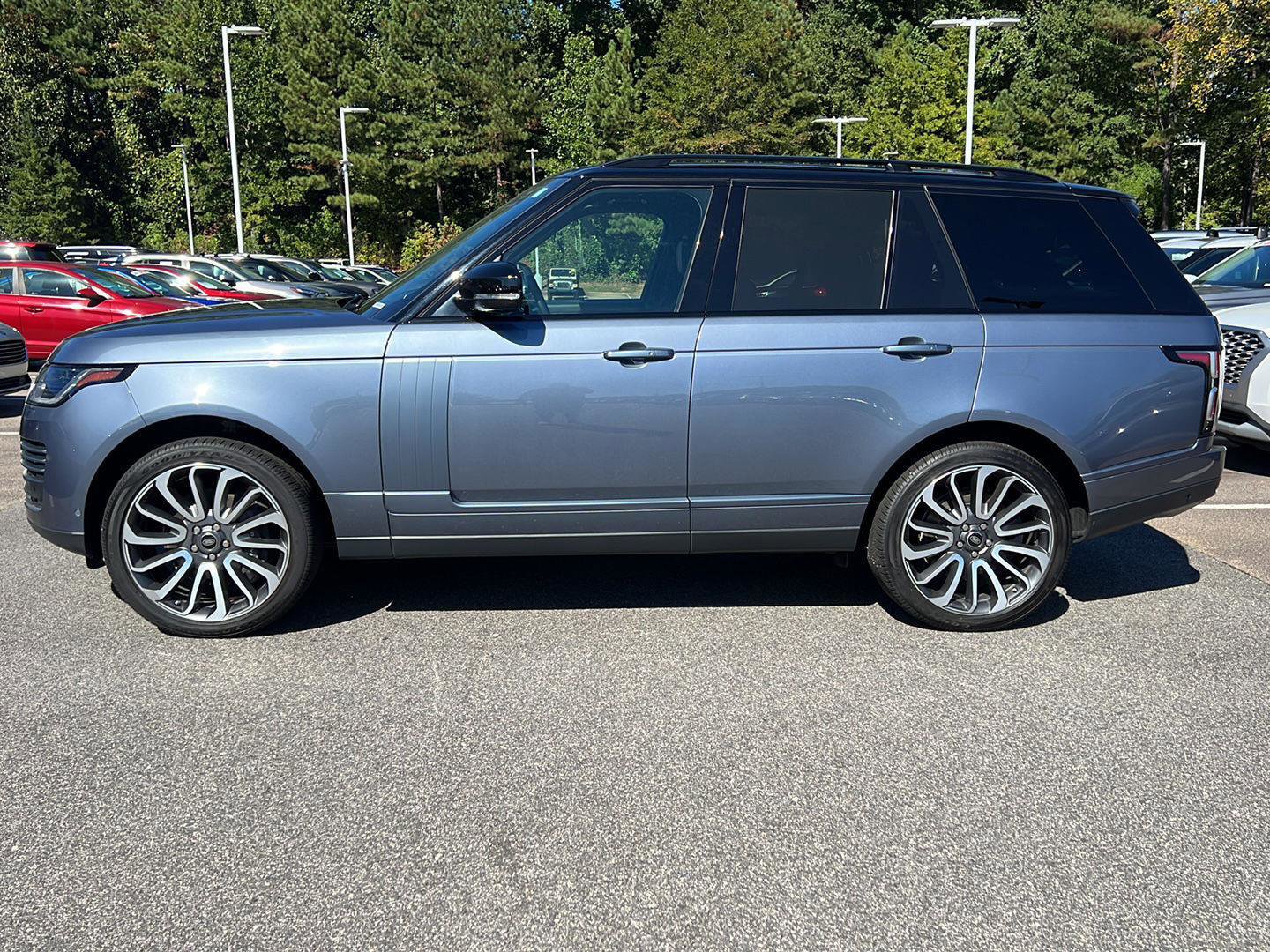 Used 2020 Land Rover Range Rover HSE image 41