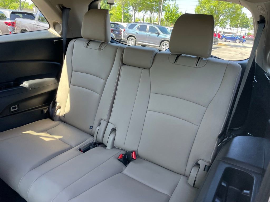 Used 2022 Honda Pilot Touring image 42
