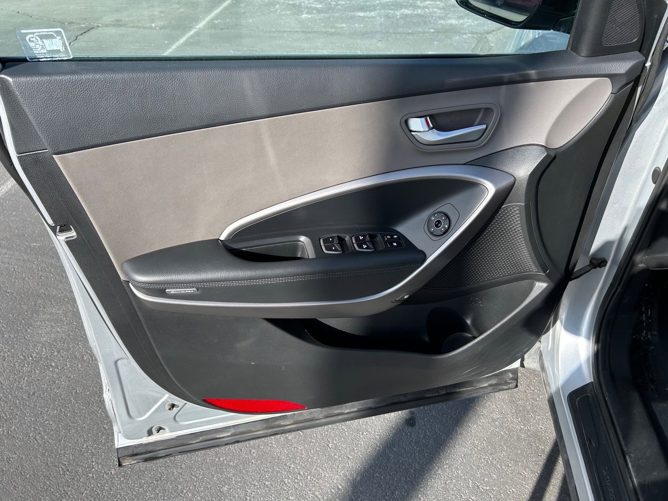 Used 2016 Hyundai Santa Fe Sport w/ Option Group 02 image 9