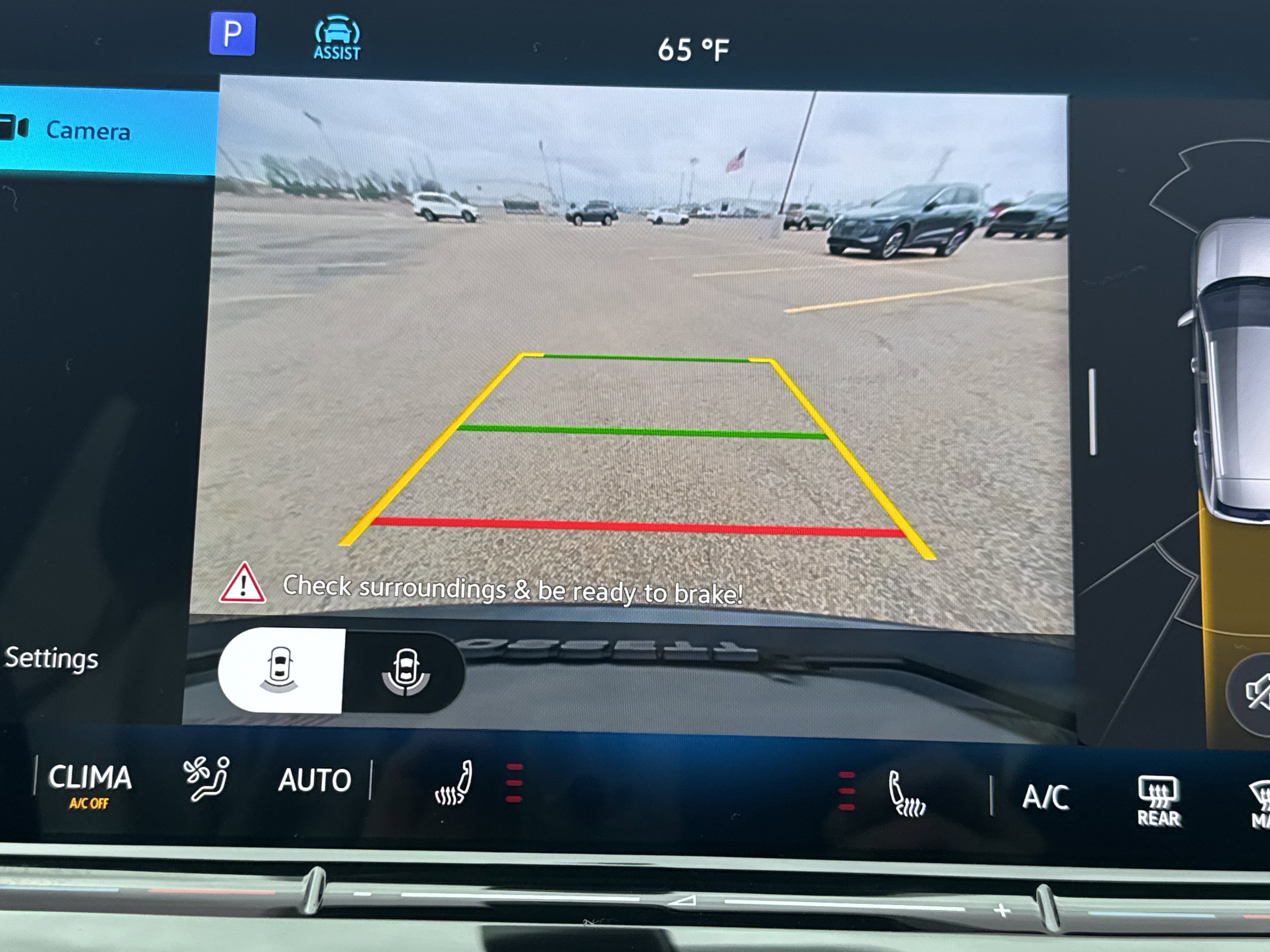 Used 2025 Volkswagen Tiguan S image 13