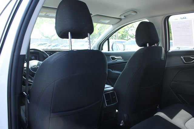 Used 2023 Kia Sportage LX FWD image 33