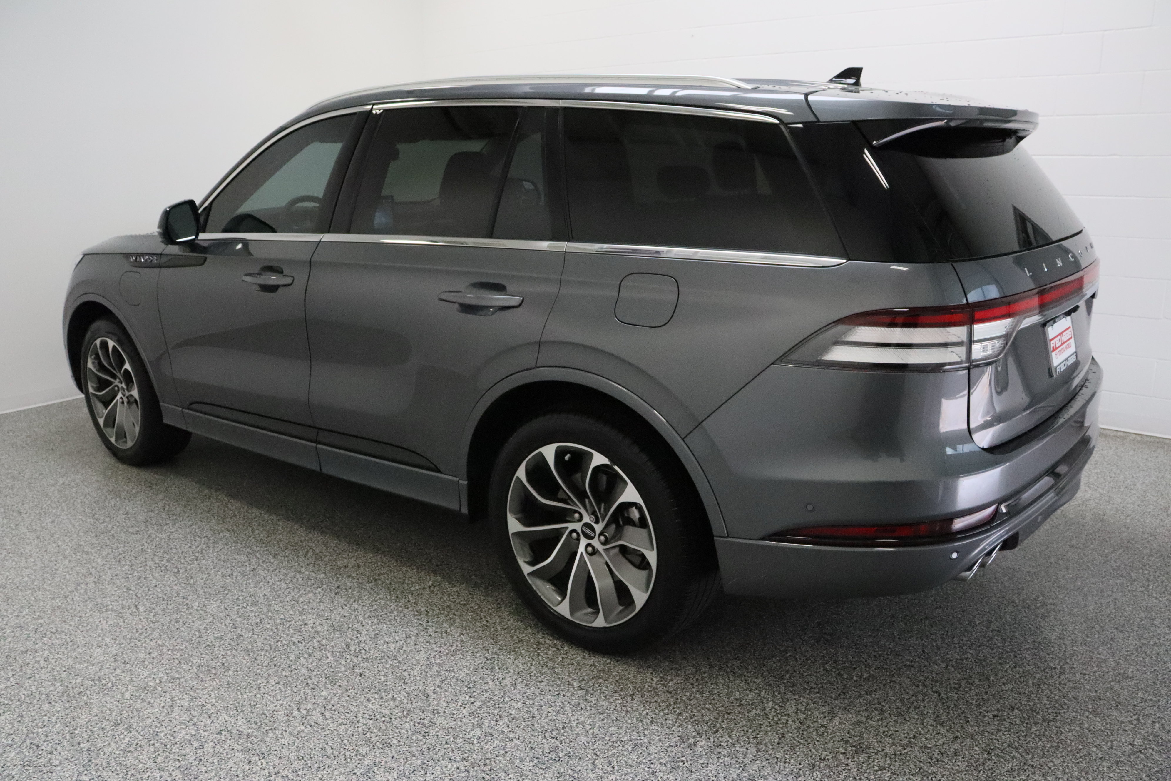 Used 2023 Lincoln Aviator Grand Touring w/ Equipment Group 301A AWD/4WD image 9
