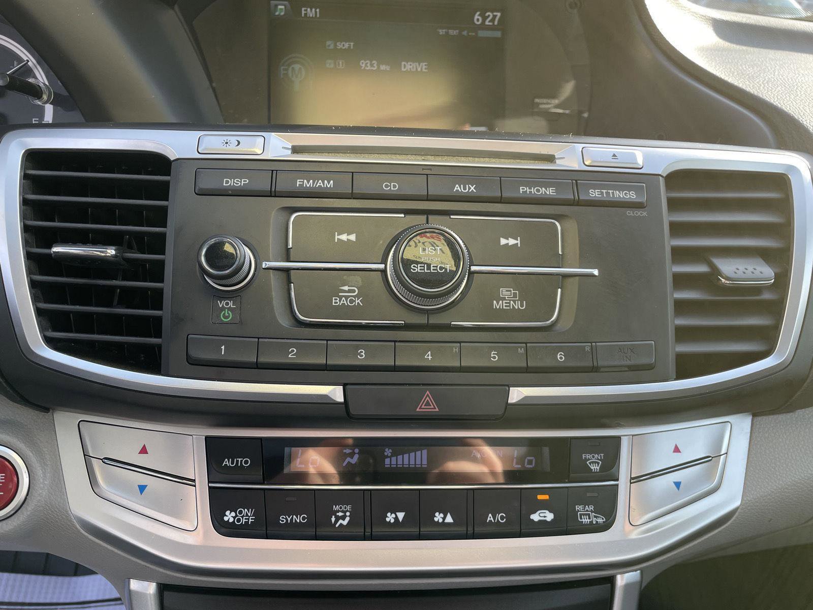 Used 2013 Honda Accord EX image 22