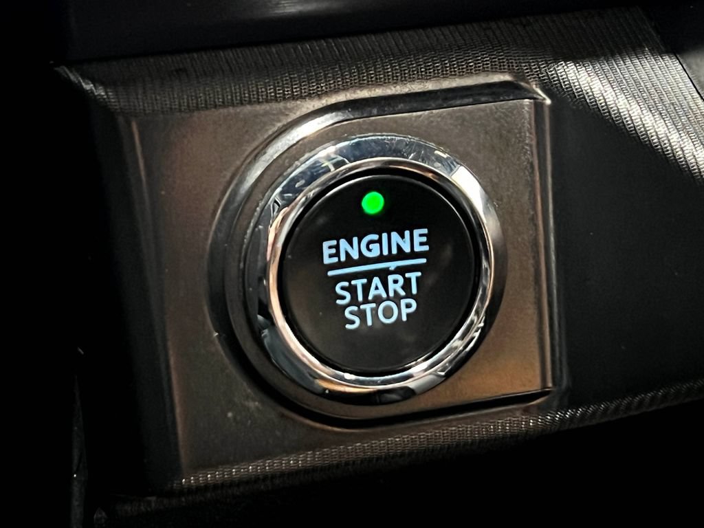 Used 2021 Ford F150 Platinum w/ Equipment Group 701A High AWD/4WD image 23