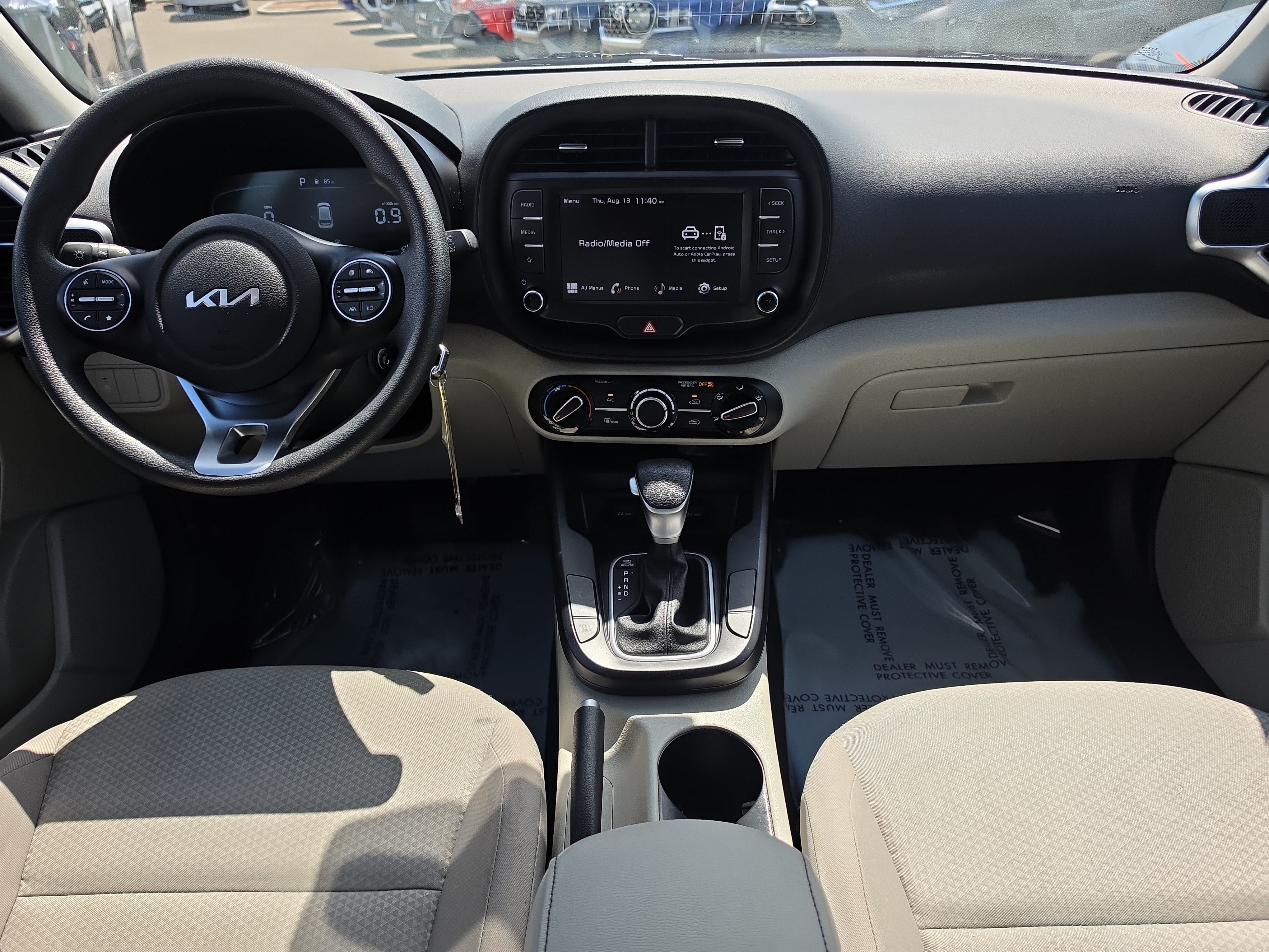 Certified 2024 Kia Soul LX FWD image 12