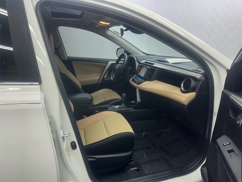 Used 2017 Toyota RAV4 XLE image 14