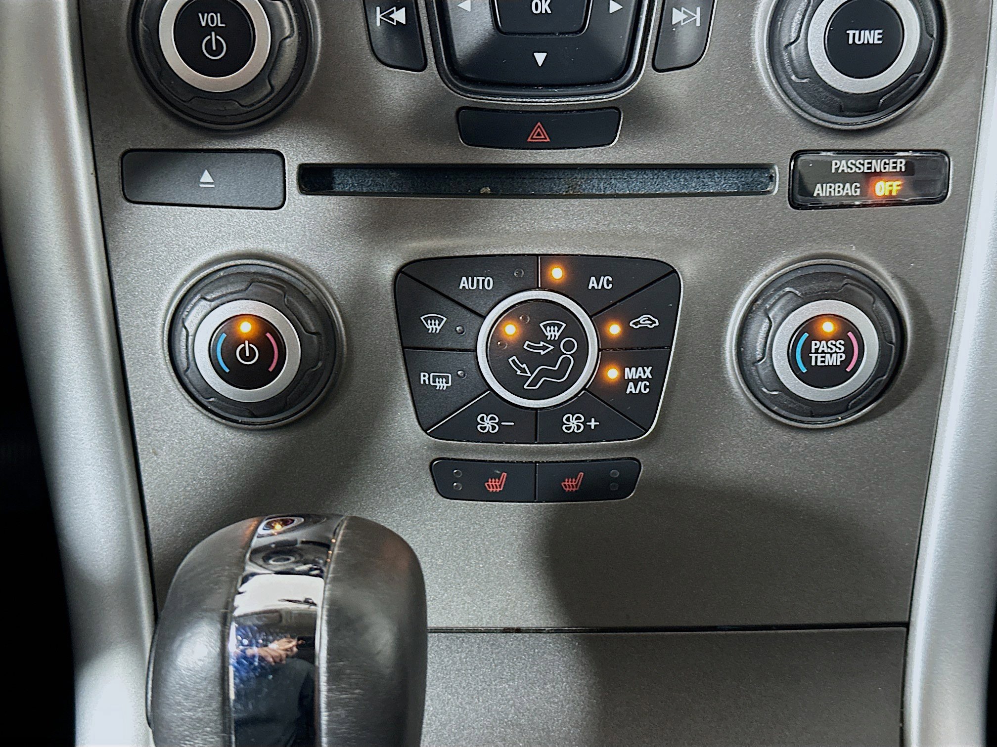 Used 2013 Ford Edge SEL image 22