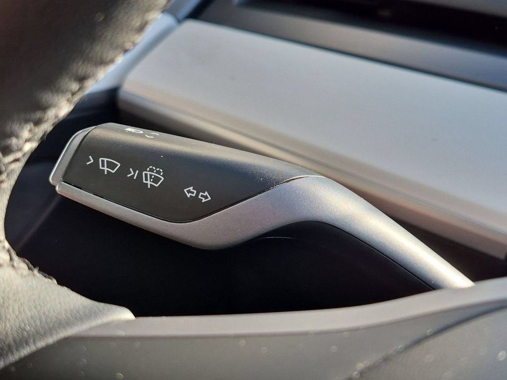 Used 2021 Tesla Model 3 Standard Range Plus RWD image 20