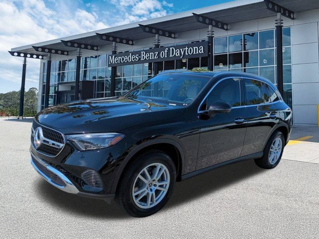 Used 2026 Mercedes-Benz GLC 300 image 8