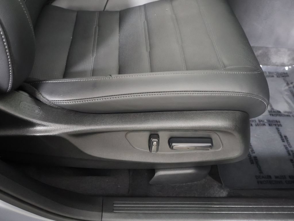 Certified 2024 Honda CR-V EX-L image 33