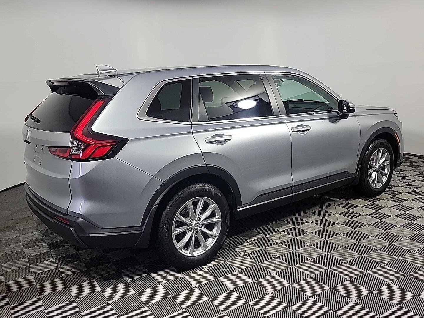 Certified 2023 Honda CR-V EX-L image 4