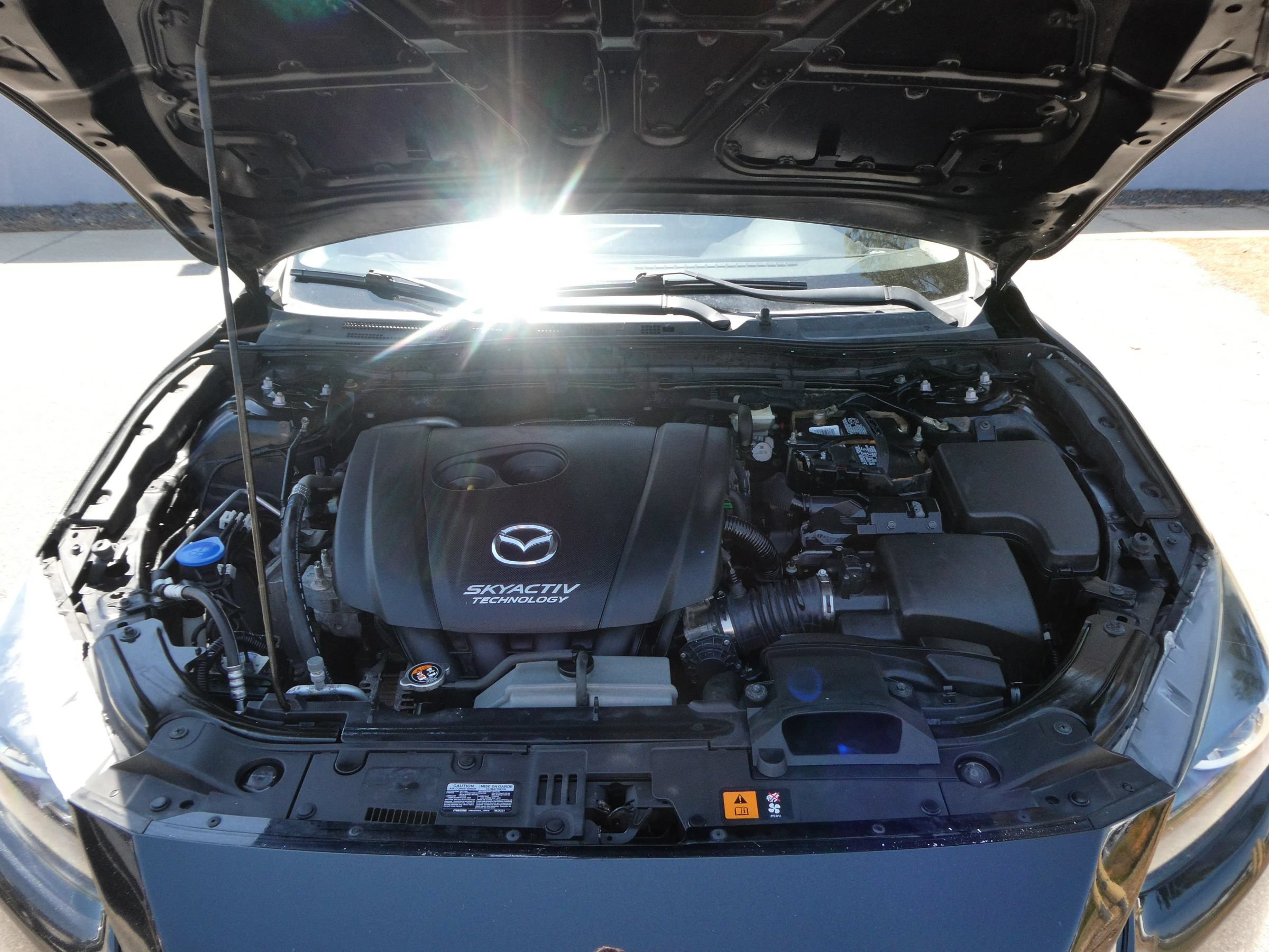 Used 2017 MAZDA MAZDA3 Sport FWD image 32