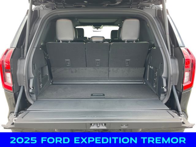 New 2025 Ford Expedition Tremor image 5