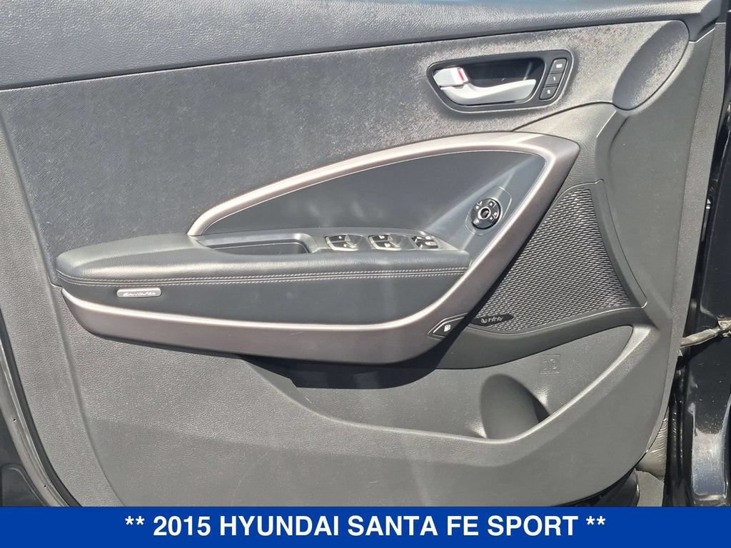 Used 2015 Hyundai Santa Fe Sport 2.0T w/ Option Group 05 AWD/4WD image 10