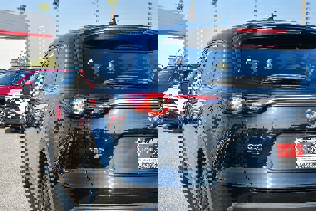 Used 2023 MAZDA CX-9 Touring image 9