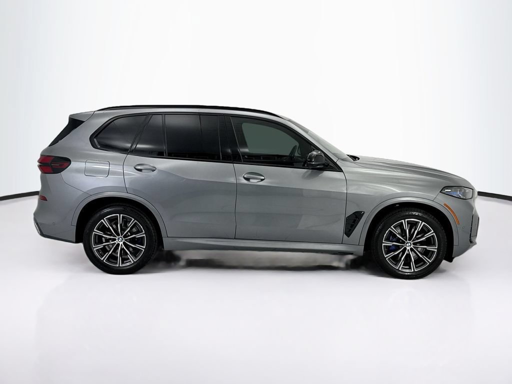 Used 2024 BMW X5 M60i AWD/4WD image 4