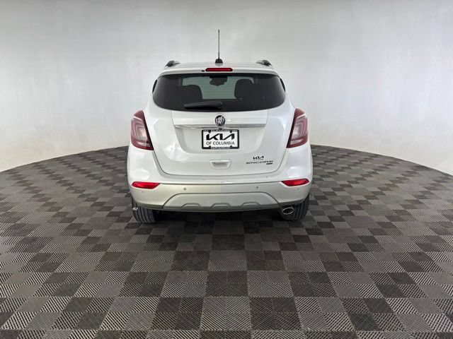Used 2022 Buick Encore Preferred w/ Safety Package II AWD/4WD image 8
