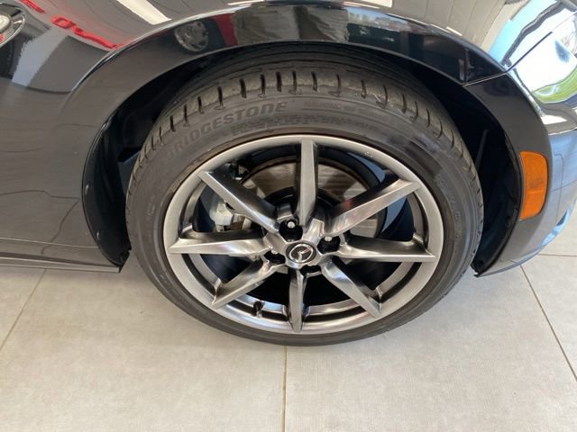 Used 2021 MAZDA MX-5 Miata RF Grand Touring RWD image 15
