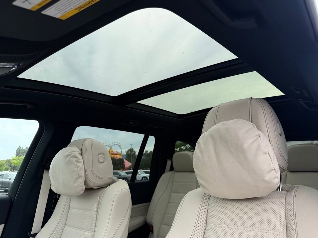 New 2026 Mercedes-Benz GLS 580 4MATIC image 21