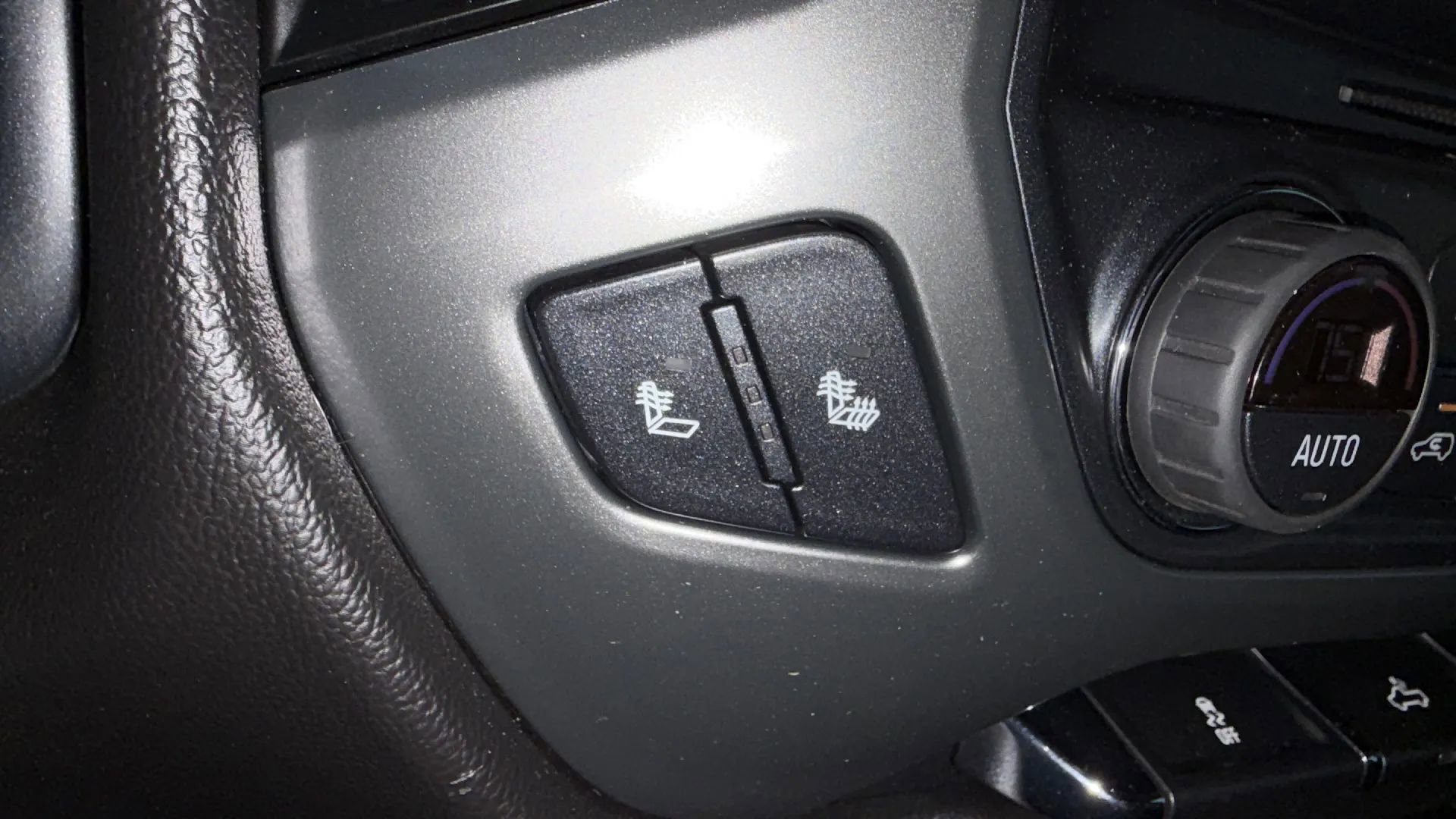 Used 2019 Chevrolet Silverado 1500 LT w/ All Star Edition image 49