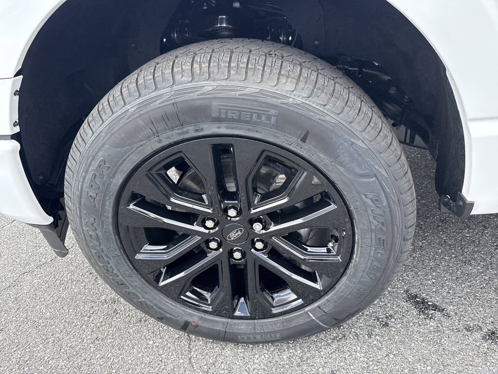 New 2026 Ford F150 XLT w/ Equipment Group 302A MID image 11