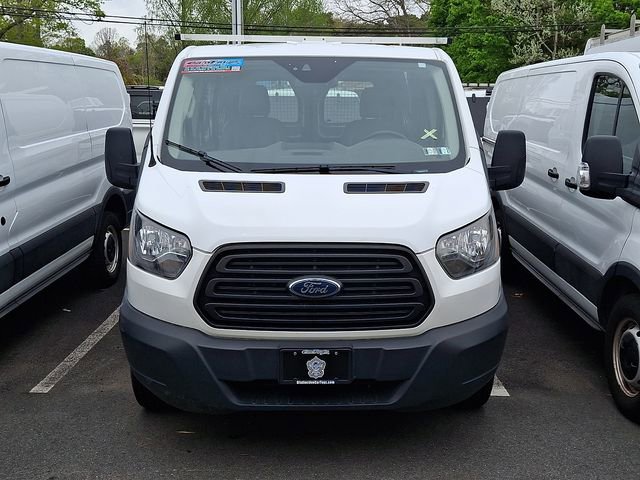 Used 2019 Ford Transit 250 130 Low Roof RWD image 2