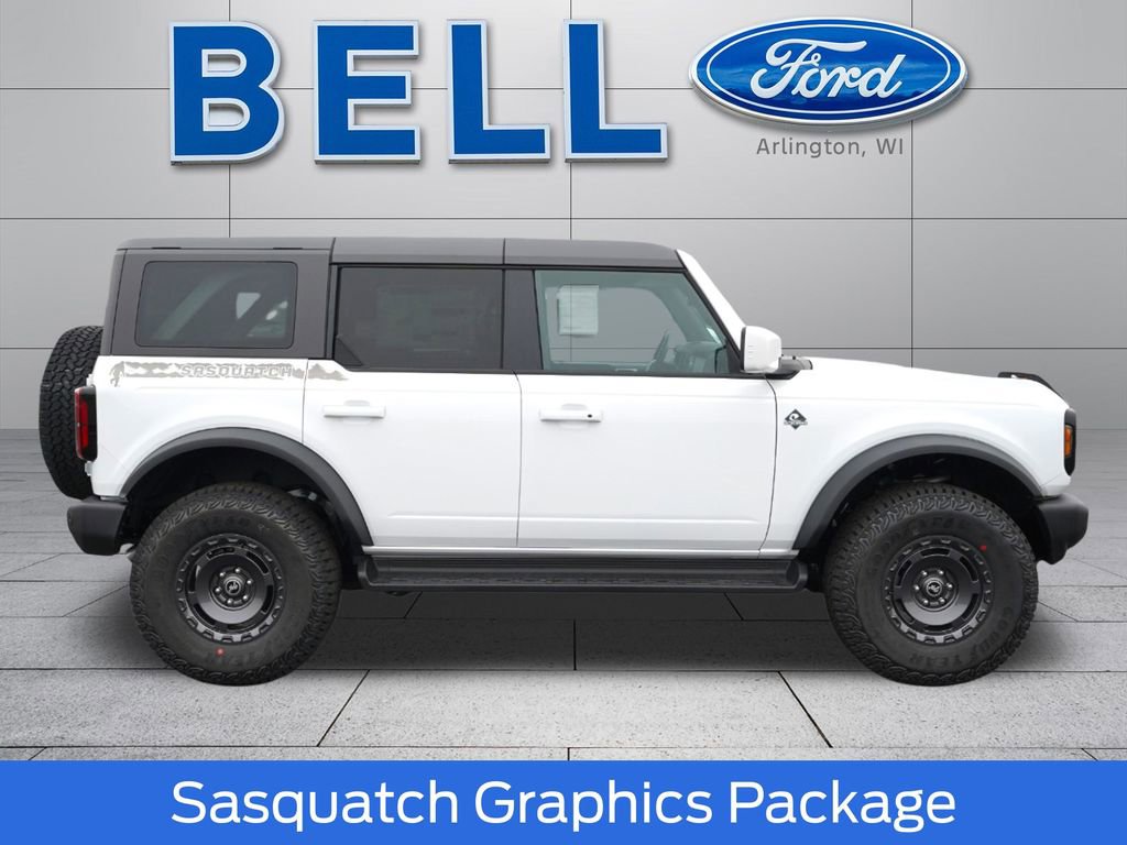 New 2025 Ford Bronco Outer Banks w/ Sasquatch Package image 2