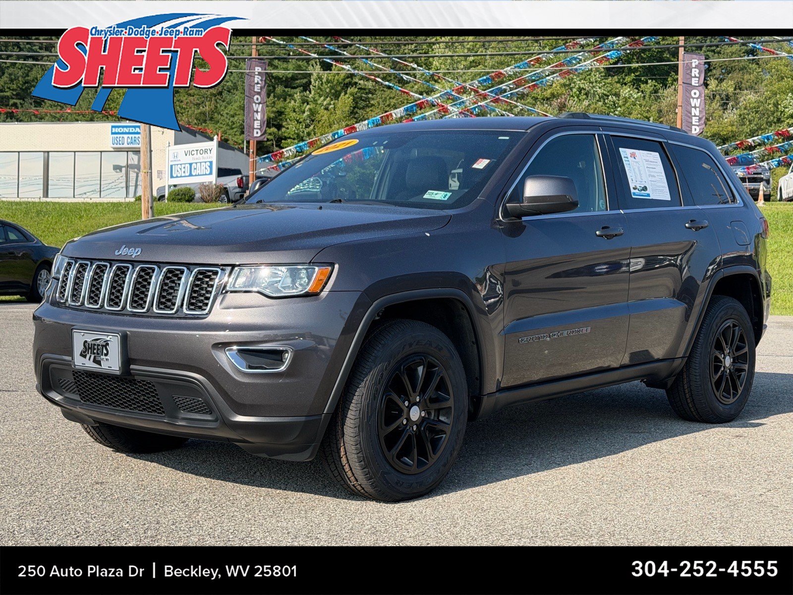 Used 2021 Jeep Grand Cherokee Laredo