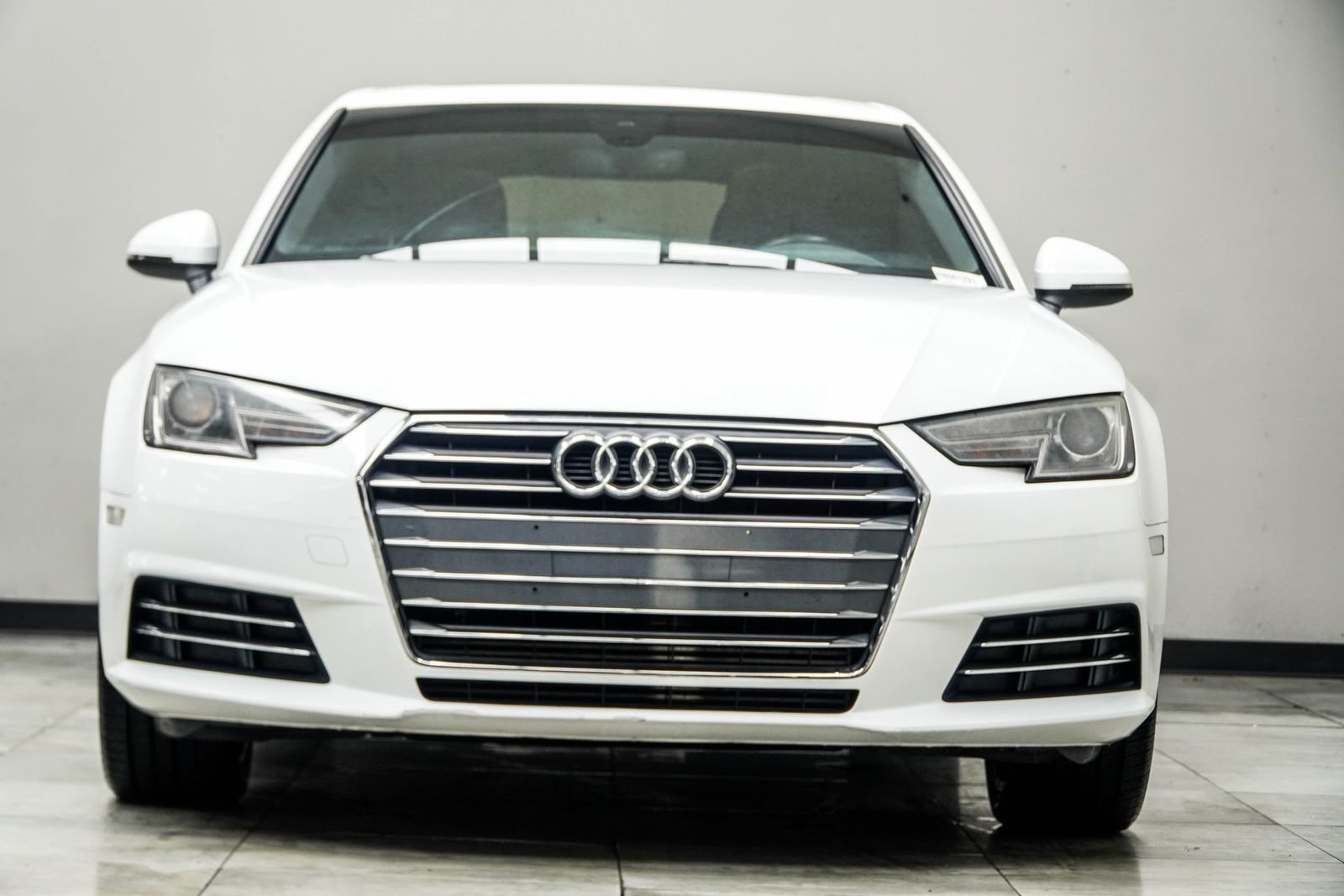 Used 2017 Audi A4 2.0T Ultra Premium w/ Convenience Package FWD image 7