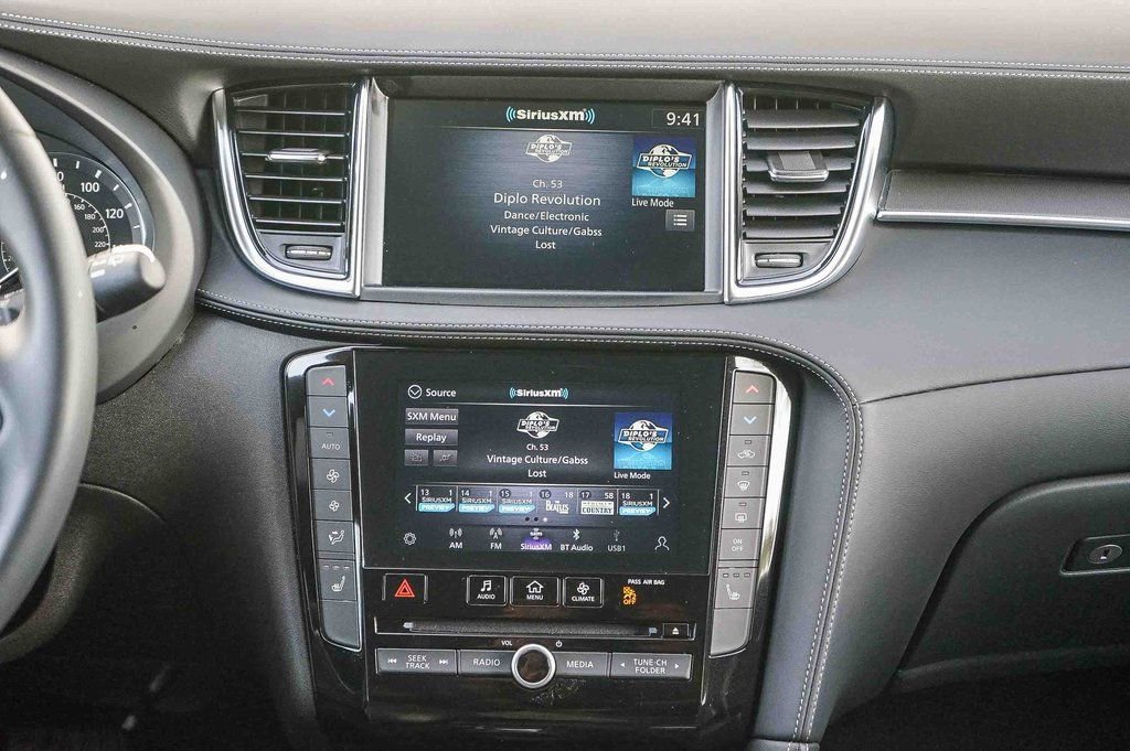 Certified 2023 INFINITI QX50 Luxe image 13