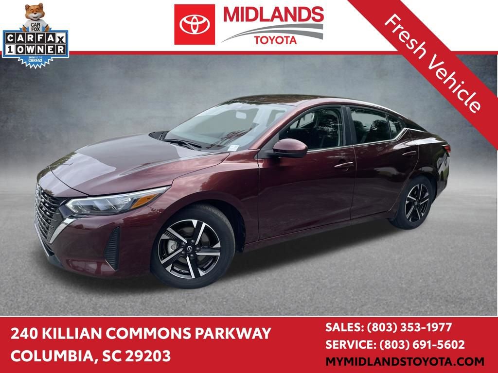 Used 2025 Nissan Sentra SV FWD image 1