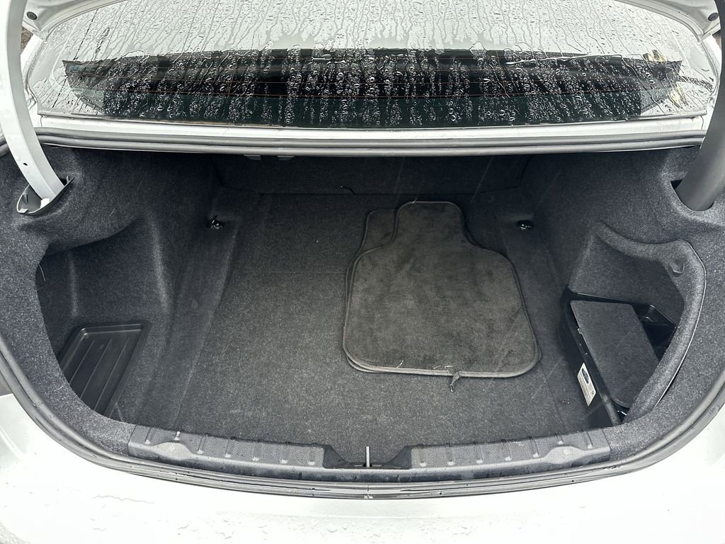 Used 2014 BMW 320i Sedan image 19