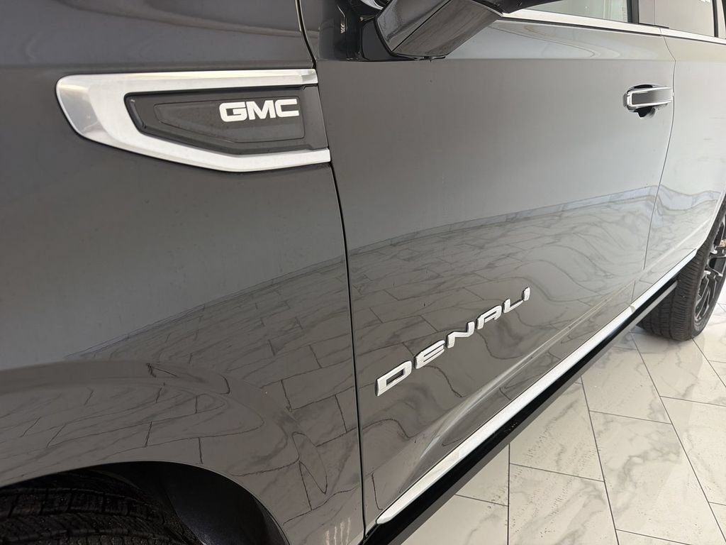 Used 2022 GMC Yukon Denali RWD image 33