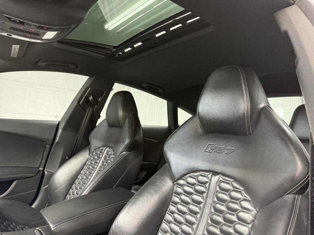 Used 2014 Audi RS 7 Prestige image 10