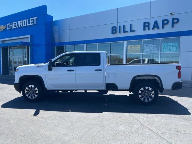 Used 2024 Chevrolet Silverado 2500 Custom w/ Snow Plow Prep/Camper Package AWD/4WD image 2