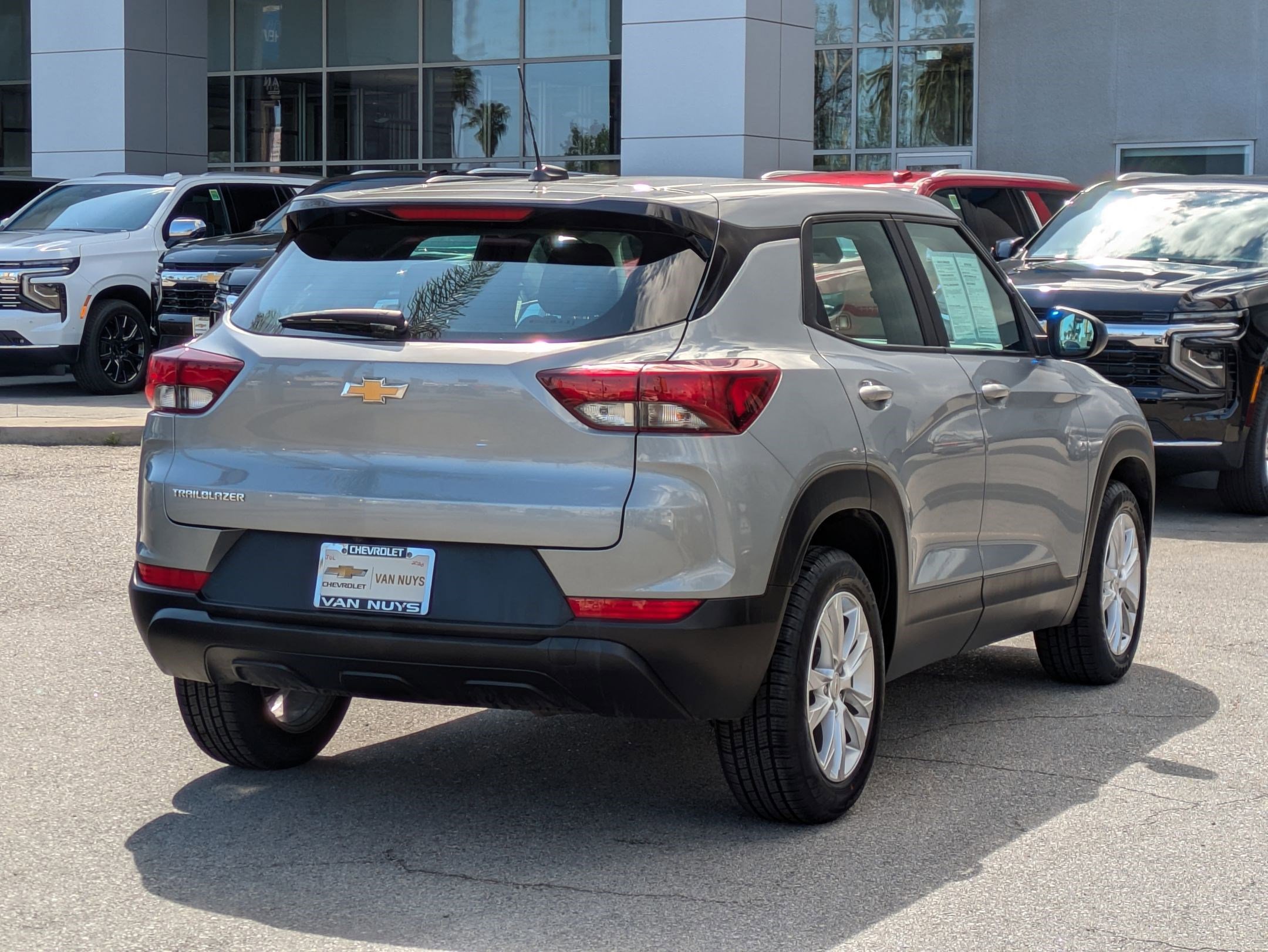 Used 2023 Chevrolet TrailBlazer LS image 5