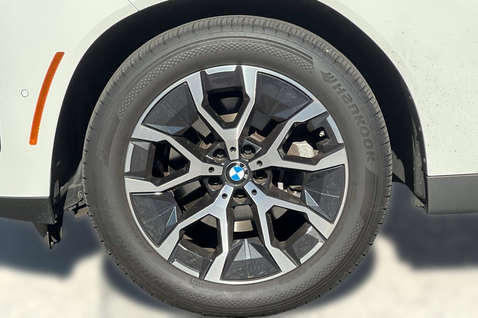 Used 2025 BMW X3 xDrive30i w/ Convenience Package AWD/4WD image 11