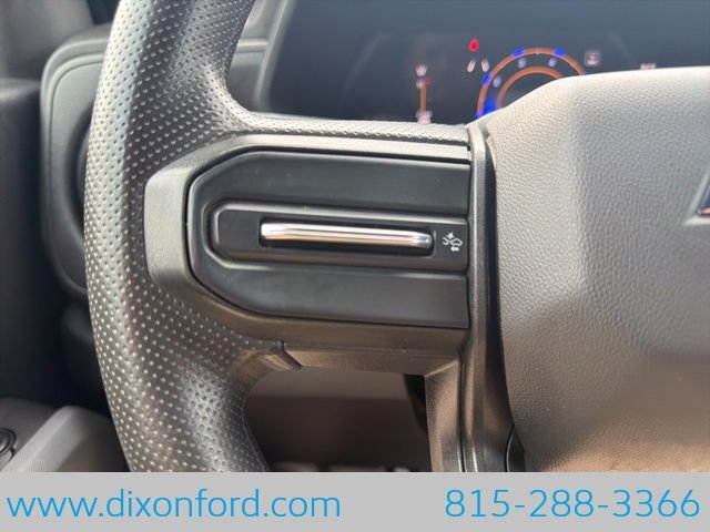 Used 2023 Chevrolet Colorado W/T RWD image 15