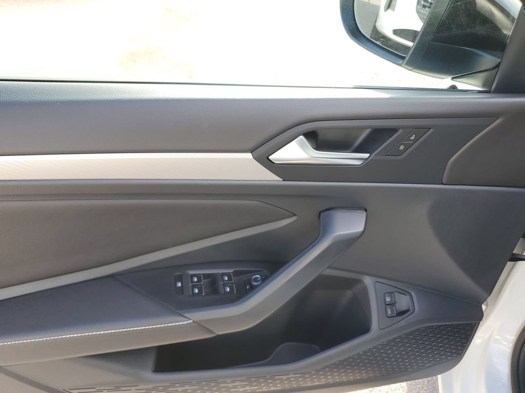 Certified 2024 Volkswagen Jetta Sport FWD image 24
