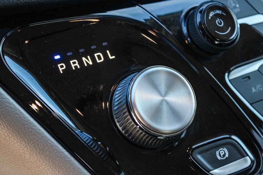 Used 2022 Chrysler Pacifica Touring-L FWD image 19
